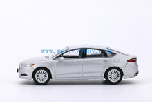 Load image into Gallery viewer, 1:64 596 Silver 2013 Mondeo Fusion Sedan Sports Model Diecast Metal Car New Collection