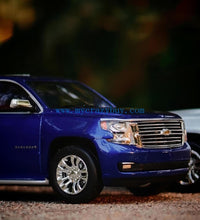 Load image into Gallery viewer, GOC 1:64 Blue 2015 Suburban Full Sized SUV Model Diecast Metal Car New Collection