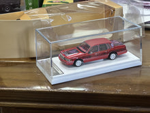 Load image into Gallery viewer, MK 1:64 HEC Red Art Lincoln Town Car Luxury Sedan Model Diecast Metal Car New Collection