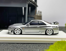 Load image into Gallery viewer, FH 1:64 JDM Nismo Skyline GTR R33 400R Racing Sports Model Diecast Metal Car