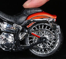 Load image into Gallery viewer, Maisto 1:12 2014 FXSBSE CVO Breakout Sports Model Diecast Metal Motorcycle New