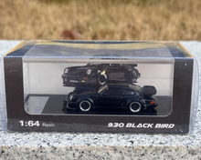Load image into Gallery viewer, Feelslike 1:64 Black Bird 930 Classic Racing Sport Model Diecast Resin Car New