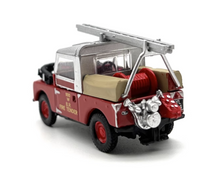 Load image into Gallery viewer, 1:76 1950 88 SUV Fire Truck Vintage Classic Model Diecast Metal Car