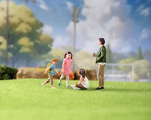Load image into Gallery viewer, 1:64 Painted Figure Model Miniature Resin Diorama Sand Kid Girl Boy Toy Man Set