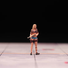 Load image into Gallery viewer, 1:64 Painted Figure Model Miniature Resin Diorama Sand Toy Hot Cool Girl Beauty New