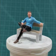 Load image into Gallery viewer, 1:64 Painted Figure Model Miniature Resin Diorama Sand Man Lady Sitting Bench New