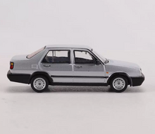 Load image into Gallery viewer, DCT 1:64 Silver VW Jetta 1G Classic Sedan Sports Model Diecast Metal Car New Collection