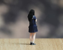 Load image into Gallery viewer, 1:64 Painted Figure Model Miniature Resin Diorama Black Hair Pretty Girl Lady A