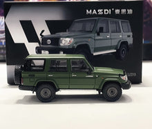 Load image into Gallery viewer, Masdi 1:64 Green Land Cruiser LC76 ORV SUV Sports Model Diecast Metal Car New Collection