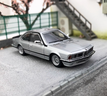 Load image into Gallery viewer, SW 1:64 Silver E24 635 CSI coupe Classic Sports Model Diecast Metal Car New