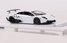 Load image into Gallery viewer, Cars Lounge 1:64 White Murcielago LP670-4 SV Sport Model Diecast Resin Car