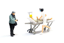 Load image into Gallery viewer, 1:64 Painted Figure Mini Model Miniature Resin Diorama Emergency Nurse Patient