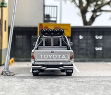Load image into Gallery viewer, Masdi 1:64 Silver 1994 Hilux LN107 Cab Pickup Truck Model Diecast Metal Car