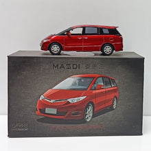 Load image into Gallery viewer, Masdi 1:64 Red 2006 Estima Previa GSR50 Van MPV Model Diecast Metal Car New Collection