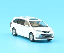 Load image into Gallery viewer, Masdi 1:64 White Sienna Mini Van MPV Sports Model Diecast Metal Car New Collection