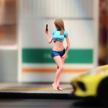 Load image into Gallery viewer, 1:64 Painted Figure Model Miniature Resin Diorama Sand Selfie Sexy Lady Girl Toy