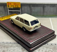Load image into Gallery viewer, IG 1:64 White Datsun Wagon Bluebird 510 Sports Model Diecast Resin Car New