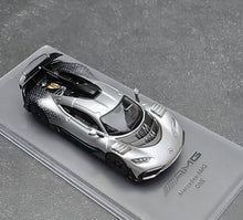 Load image into Gallery viewer, Kilo 1:64 Silver One Racing Sports Model Diecast Metal Car New Collection