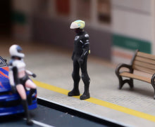 Load image into Gallery viewer, 1:64 Painted Figure Model Miniature Resin Diorama Sand Racer Man Woman Racing