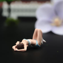Load image into Gallery viewer, 1:64 Painted Figure Model Miniature Resin Diorama Sand Lying Posture Beauty Toy New