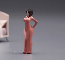 Load image into Gallery viewer, 1:64 Painted Figure Model Miniature Resin Diorama Sand Dress Lady Sexy Beauty