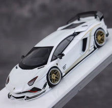 Load image into Gallery viewer, RW 1:64 HEC White Aventador S Racing Sports Model Diecast Metal Car New Collection