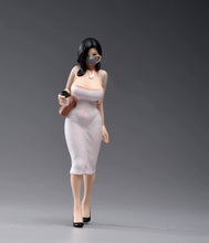 Load image into Gallery viewer, 1:24 Painted Figure Model Miniature Resin Diorama Young Woman Lady Sexy Beauty B