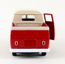 Load image into Gallery viewer, WELLY 1:36 Red T1 Double Cabin Pick Up Truck Model Diecast Toy Metal Car BN