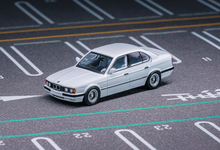 Load image into Gallery viewer, DCM 1:64 E34 5 Series Luxury Sedan Model Diecast Metal Car New