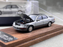 Load image into Gallery viewer, FW 1:64 Gray LS400 XF10 UCF10 Sedan Sports Model Diecast Metal Car New Collection