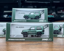 Load image into Gallery viewer, Inno 1:64 Green Pajero Evolution City SUV Sports Model Diecast Metal Car New Collection