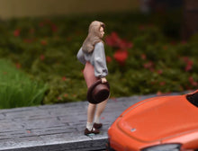Load image into Gallery viewer, 1:64 Painted Figure Model Miniature Resin Diorama Toy Sand Trendy Walking Girl