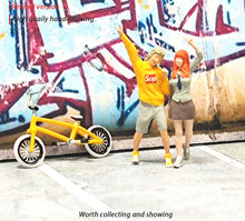 Load image into Gallery viewer, 1:64 Painted Figure Mini Model Miniature Resin Diorama Bicycle Couple Boy Girl