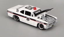 Load image into Gallery viewer, Bburago 1:64 1970 Nova Highway Patrol Police Model Toy Diecast Metal Car
