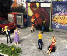 Load image into Gallery viewer, 1:64 Painted Figure Mini Model Miniature Resin Diorama Toy Lady Looking at Watch