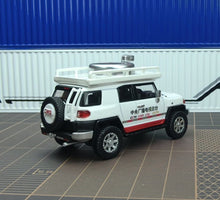Load image into Gallery viewer, Masdi 1:64 Land Cruiser FJ ORV CCTV Sports Model Diecast Metal Car Box New Collection