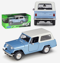 Load image into Gallery viewer, WELLY 1:24 1967 Jeepster Commando Station Wagon Model Diecast Metal Car New
