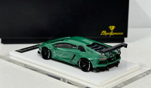 Load image into Gallery viewer, Onemodel 1:64 Green LP700 Aventador LB Sports Model Diecast Resin Car New Collection