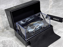 Load image into Gallery viewer, YM 1:64 Ice Blue Aventador S LP740-4 Sports Model Diecast Resin Car New Collection