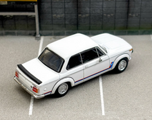 Load image into Gallery viewer, YS 1:64 2002 Turbo Classic Sports Model Diecast Metal Car New Collection