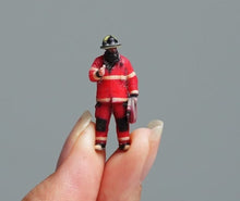 Load image into Gallery viewer, 1:64 Painted Figure Model Miniature Resin Diorama Sand Fire Man Firefighter Toy