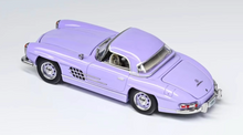 Load image into Gallery viewer, GFCC 1:64 Purple Hard Top 1960 300SL Roadster Sports Model Diecast Metal Car
