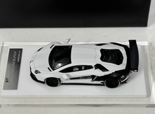 Load image into Gallery viewer, Onemodel 1:64 White LP700 Aventador LB SPLY Sports Model Diecast Resin Car New Collection