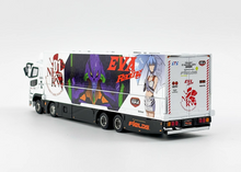 Load image into Gallery viewer, Tarmac 1:64 Fuso Super Great EVA Racing Truck Model Diecast Metal Car New Collection