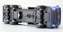 Load image into Gallery viewer, CCA 1:72 Volvo Container Delivery Truck Model Toy Diecast Metal Car BN