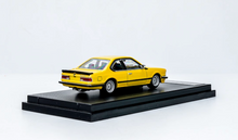 Load image into Gallery viewer, SW 1:64 Yellow E24 635 CSI Couple Classic Sports Model Diecast Metal Car New