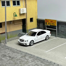 Load image into Gallery viewer, MK 1:64 E63 W211 Classic Sports Sedan Model Diecast Metal Car New