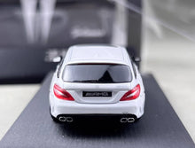 Load image into Gallery viewer, BM 1:64 White CLS 63 X218 Wagon Touring Sports Model Diecast Metal Car New Collection