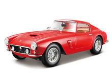 Load image into Gallery viewer, Bburago 1:24 250GT Berlinetta Passo Corto Racing Sports Model Toy Metal Car
