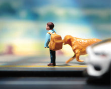 Load image into Gallery viewer, 1:64 Painted Figure Model Miniature Resin Diorama Toy Sand Little Boy Backpack